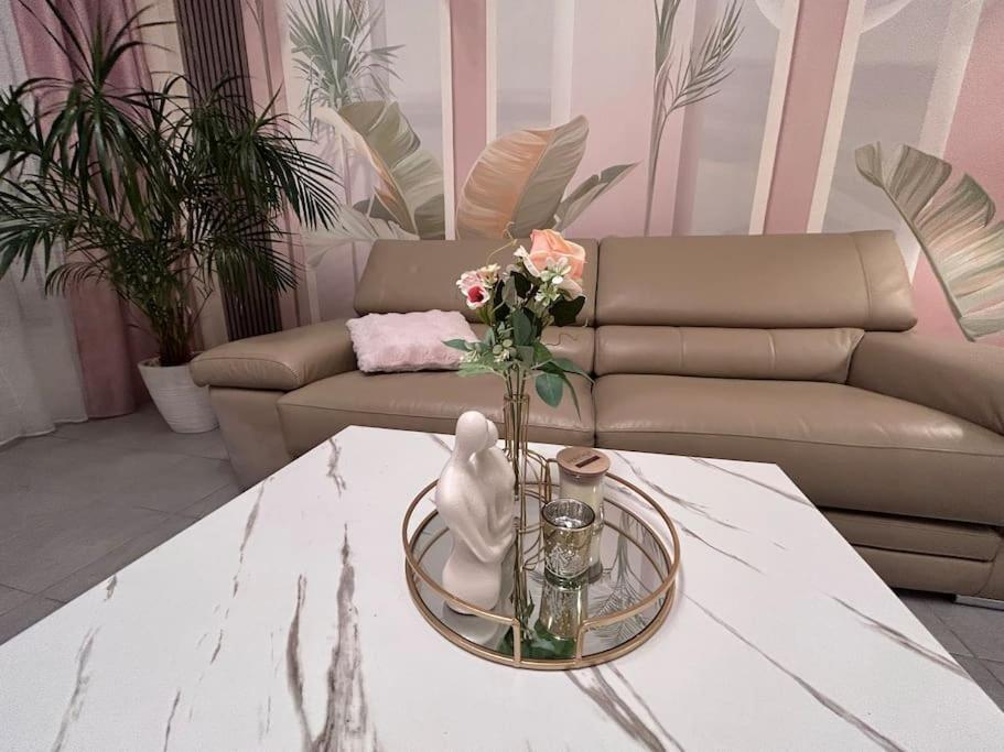 Esprit Palace, Coeur De מולהאוס מראה חיצוני תמונה